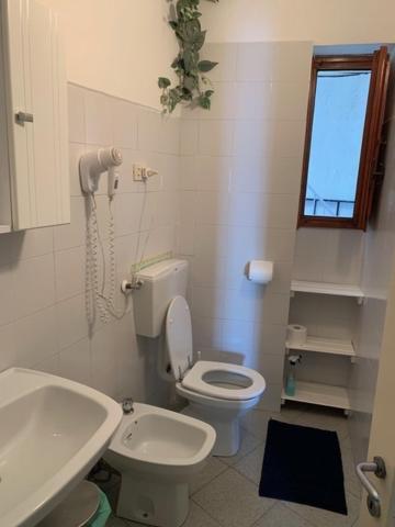 La Marina Tower Apartment With Private Sea View Terrace فيرناتْسا المظهر الخارجي الصورة